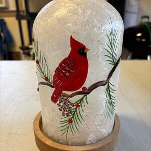 CHRISTMAS WINTER LIGHTED CARDINAL DOME GLOBE WITH WOODEN BASE PINE & HOLLY